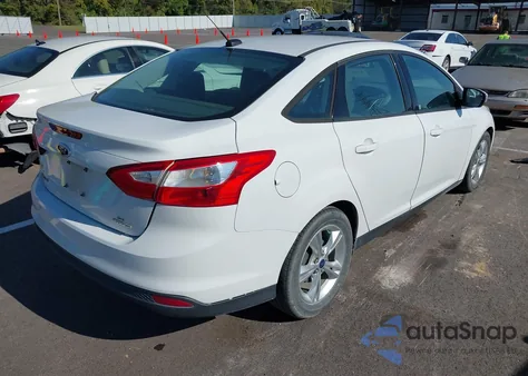 2014 Ford Focus Se z USA, uszkodzony, nr VIN 1FADP3F29EL367854